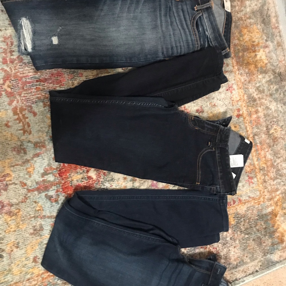 Bundle of size 3 Hollister jeans